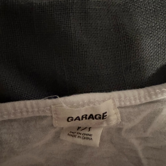 Garage crop top - Picture 2 of 2